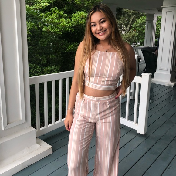 Meet your Posher, Michelle - Picture 1 of 4